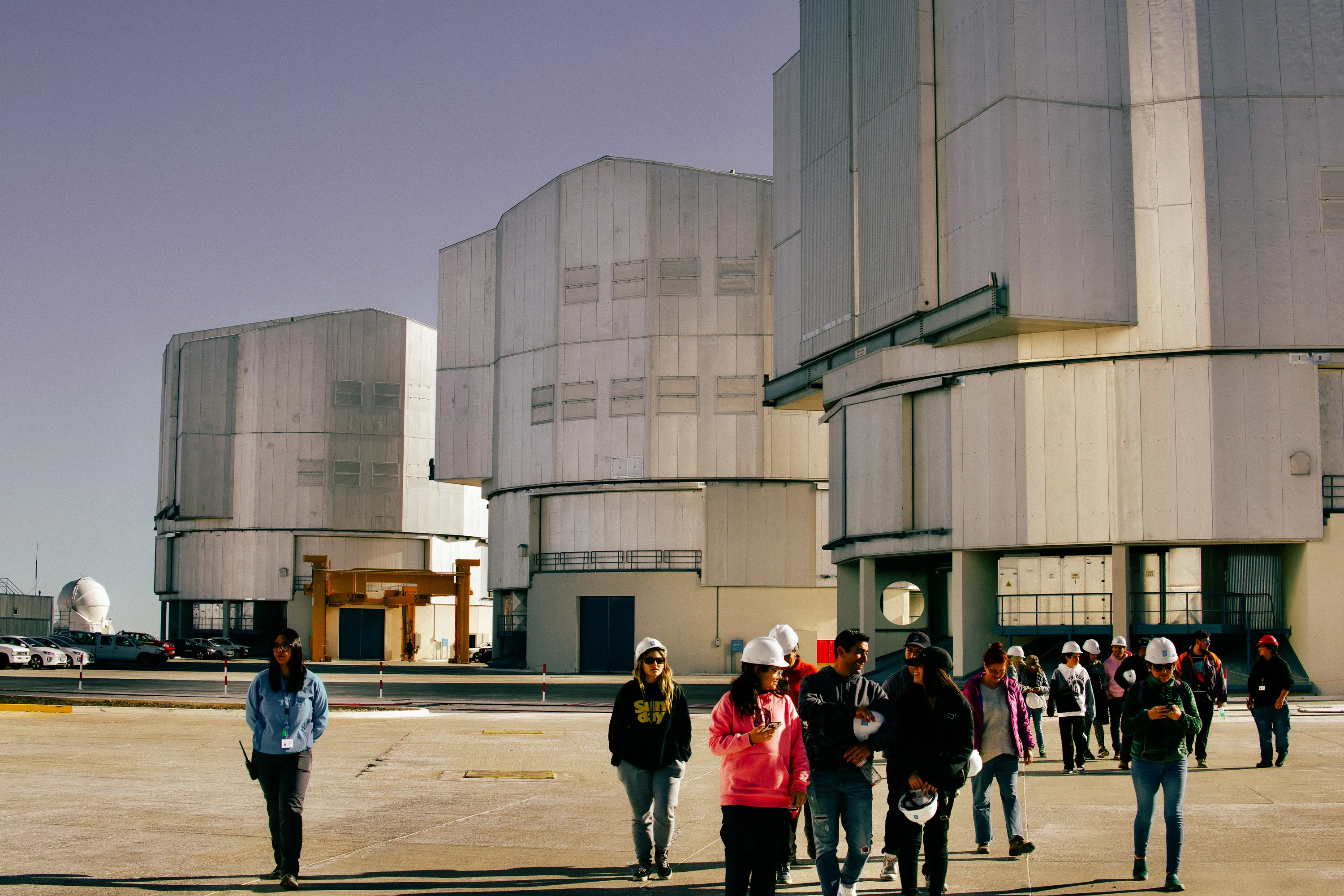 Very Large Telescope (VLT), Chile